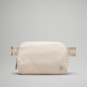 Lululemon Belt Bag *wordmark